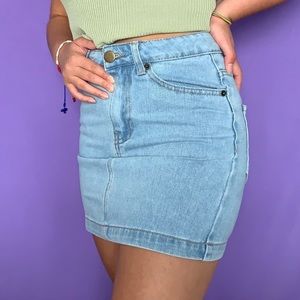 Forever 21 light washed jean skirt
